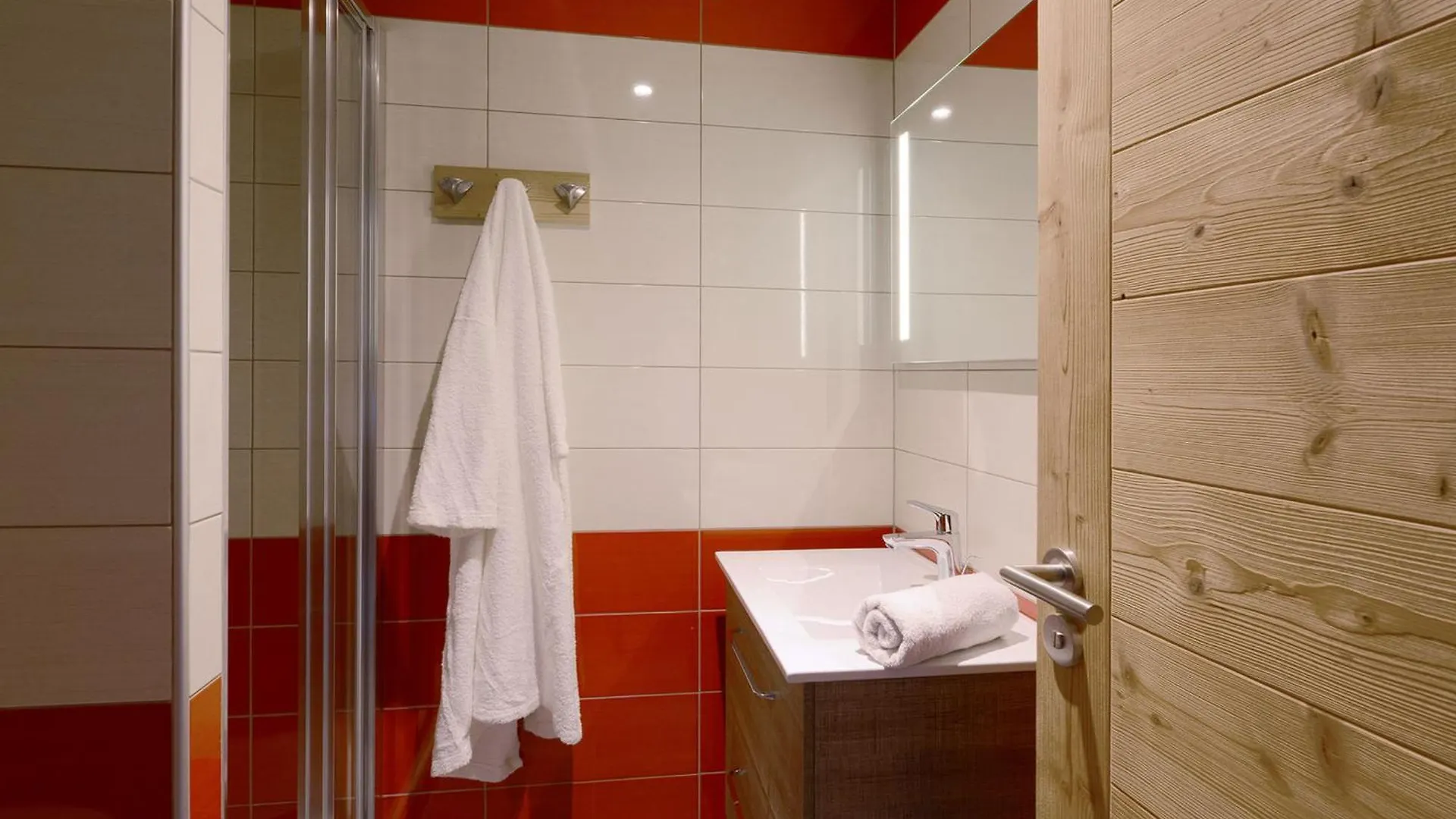 شقة Studio Renove Mont Blanc Avec Espace Bien-Etre Et Parking - Fr-1-181-2415 La Plagne-Tarentaise